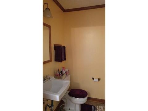 612 4th St, Conover, NC 28613 photo 14