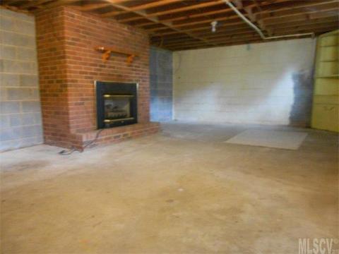 2189 Horseshoe Bend Rd, Hickory, NC 28601 photo 18
