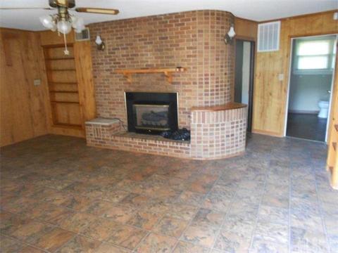 2189 Horseshoe Bend Rd, Hickory, NC 28601 photo 12