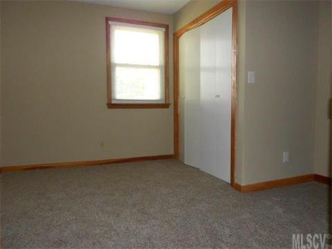 2189 Horseshoe Bend Rd, Hickory, NC 28601 photo 17