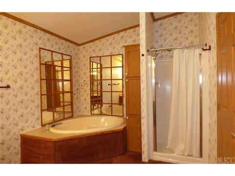 4674 County Home Rd, Conover, NC 28613 photo 4