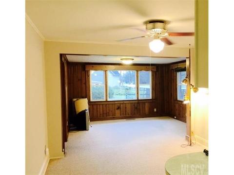 1358 8th St, Hickory, NC 28601 photo 8