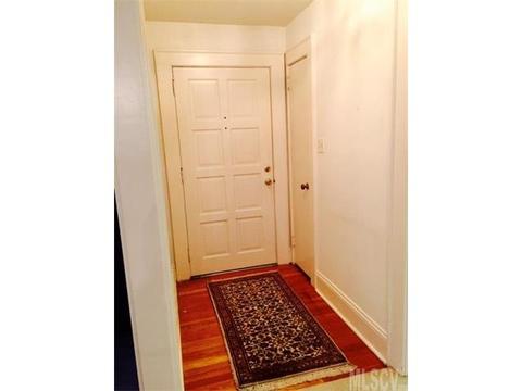 1358 8th St, Hickory, NC 28601 photo 2