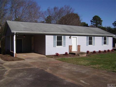 4556 Queens Rd, Hickory, NC 28602 photo 2