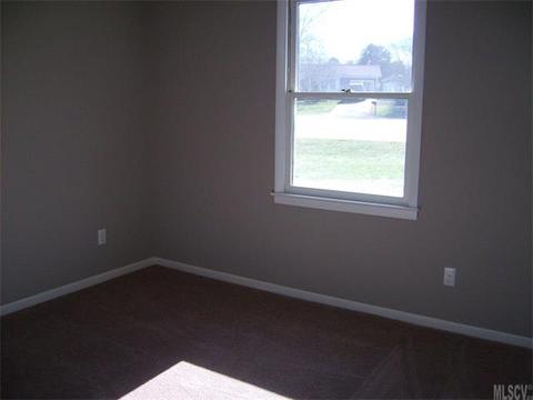 4556 Queens Rd, Hickory, NC 28602 photo 12