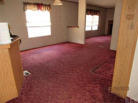 717 Acorn Dr, Purlear, NC 28665 photo 2