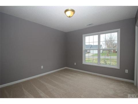 714 Gemcrest Dr, Conover, NC 28613 photo 6