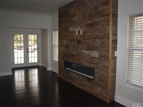 672 13th Avenue Nw Pl NW, Hickory, NC 28601 photo 3
