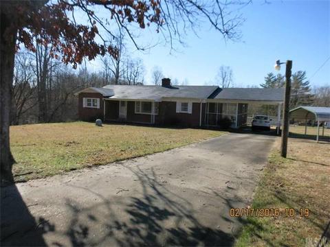 1925 Young Dr, Conover, NC 28613 photo 1