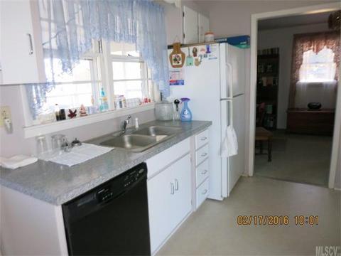 1925 Young Dr, Conover, NC 28613 photo 13