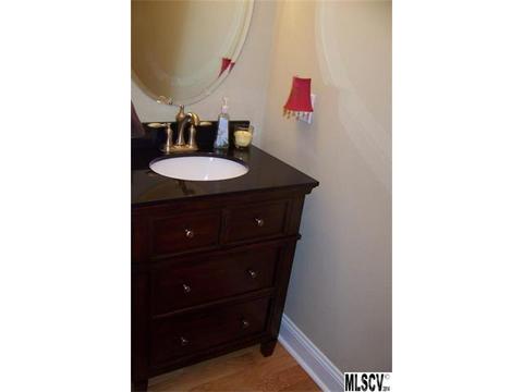 204 9th St, Conover, NC 28613 photo 6