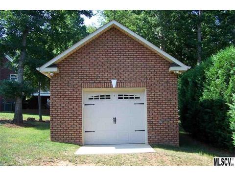 204 9th St, Conover, NC 28613 photo 13