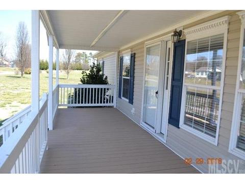105 Acreview Ln, Maiden, NC 28650 photo 2