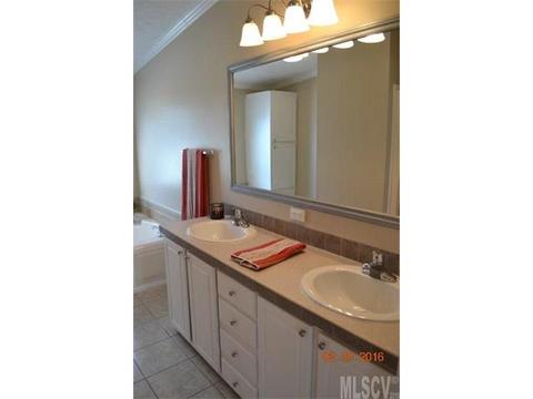 105 Acreview Ln, Maiden, NC 28650 photo 4