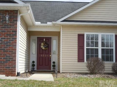 3301 Overbrook Dr, Conover, NC 28613 photo 2