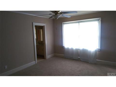 805 4th St, Conover, NC 28613 photo 11