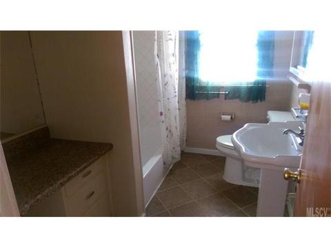 805 4th St, Conover, NC 28613 photo 9