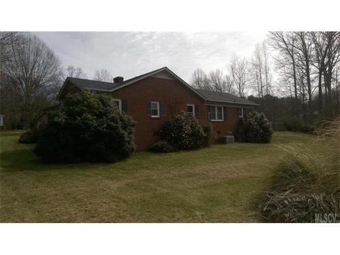 805 4th St, Conover, NC 28613 photo 13