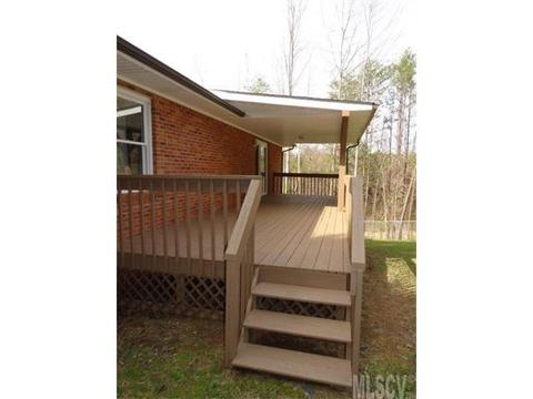 221 Cedar Forest Loop, Hickory, NC 28601 photo 6