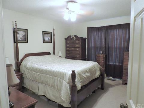 102 Brandywine Dr #X5, Conover, NC 28613 photo 4