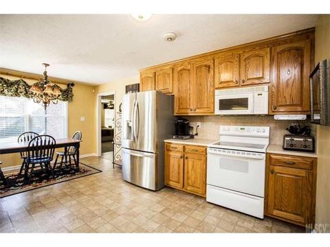 4040 Davis Rd, Maiden, NC 28650 photo 14