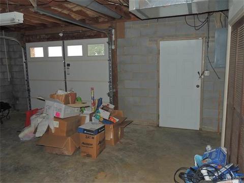 2813 E Maiden Rd, Maiden, NC 28650 photo 10