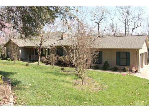 3482 Fredell Dr, Conover, NC 28613 photo 1
