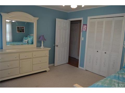 1969 Burris Rd, Conover, NC 28613 photo 4