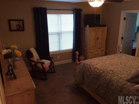 504 E Pine St, Maiden, NC 28650 photo 3