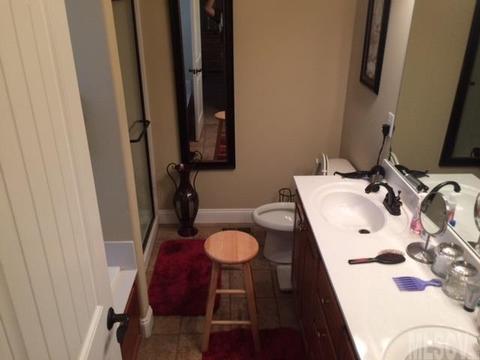 504 E Pine St, Maiden, NC 28650 photo 11