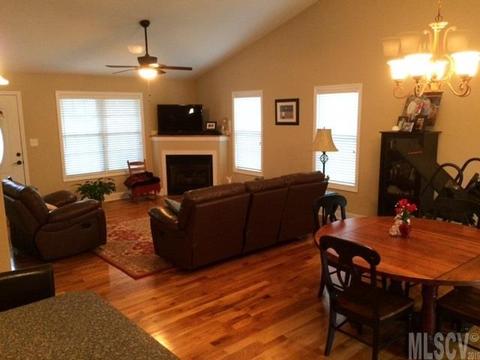 504 E Pine St, Maiden, NC 28650 photo 10