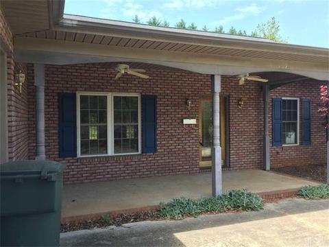 719 3rd Ave NE, Conover, NC 28613 photo 5
