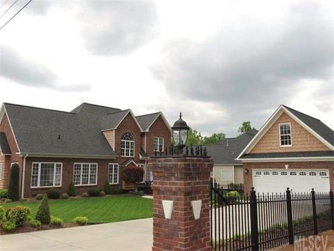 1702 30th Avenue Ne Pl NE, Hickory, NC 28601 photo 14
