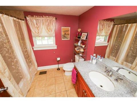 5653 Swinging Bridge Rd, Conover, NC 28613 photo 8