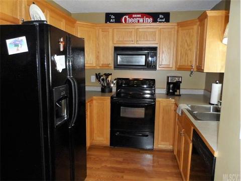 307 Pine Meadows Cir, Hickory, NC 28601 photo 16