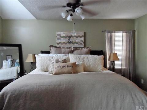 307 Pine Meadows Cir, Hickory, NC 28601 photo 19