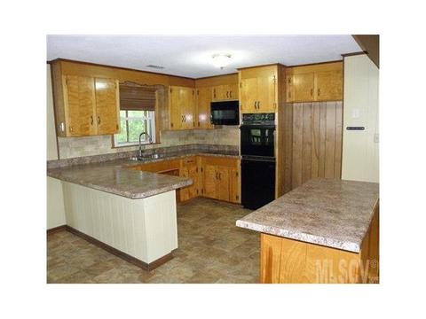 1003 2nd St, Conover, NC 28613 photo 13