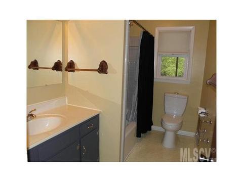 1003 2nd St, Conover, NC 28613 photo 9
