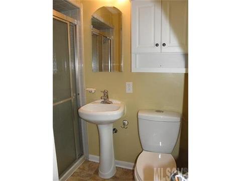 1003 2nd St, Conover, NC 28613 photo 7