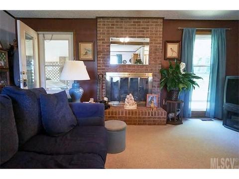 305 2nd Avenue Ne Pl NE, Conover, NC 28613 photo 9