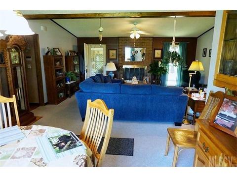 305 2nd Avenue Ne Pl NE, Conover, NC 28613 photo 5