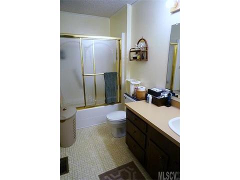 305 2nd Avenue Ne Pl NE, Conover, NC 28613 photo 10