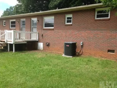 3 Rd Sw Ave SW, Conover, NC 28613 photo 9