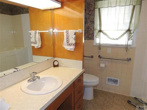 1003 7th Ave, Conover, NC 28613 photo 8