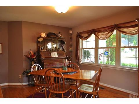 310 Willowbrook Dr, Morganton, NC 28655 photo 25