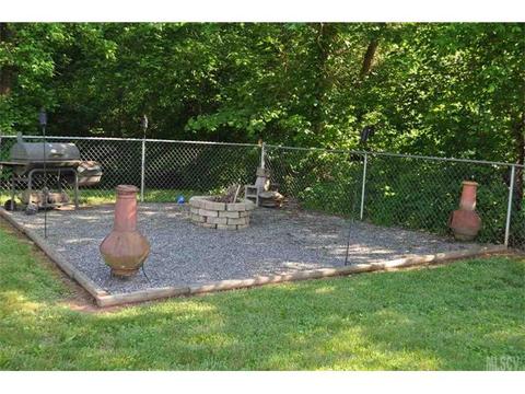 310 Willowbrook Dr, Morganton, NC 28655 photo 16