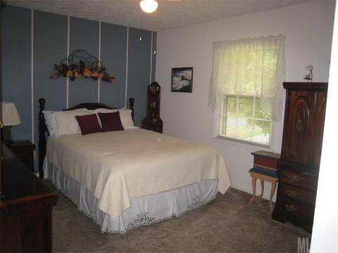 1000 Tangle Dr, Hickory, NC 28602 photo 17