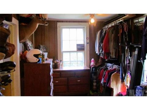 2314 Mitchell Dr, Hickory, NC 28602 photo 6