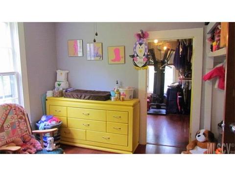2314 Mitchell Dr, Hickory, NC 28602 photo 3