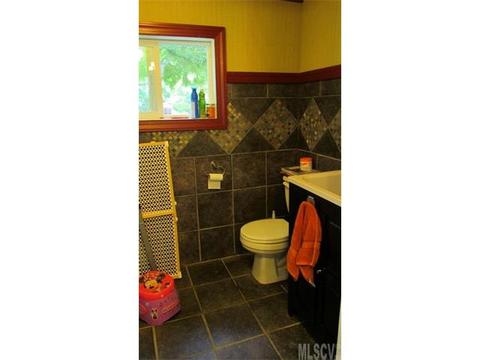 2314 Mitchell Dr, Hickory, NC 28602 photo 8
